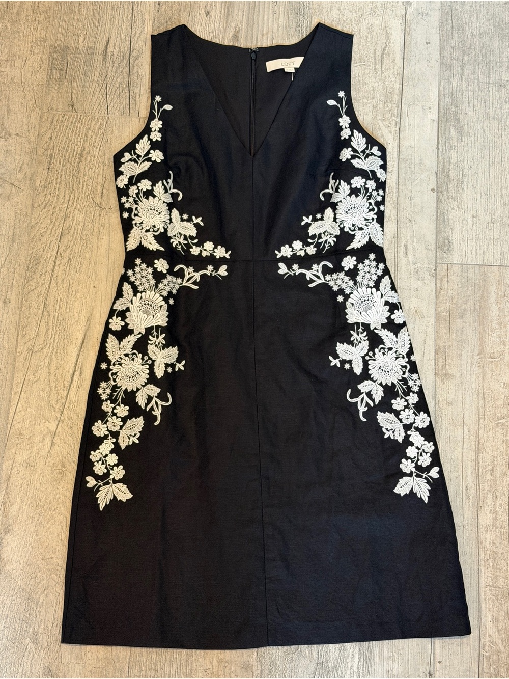 Elegant Floral Embroidered Wedding Guest Black White Sheath Dress